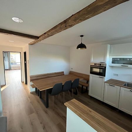 Frisch Renovierte Ferienwohnung โอเบอร์สเทาเฟิน ภายนอก รูปภาพ