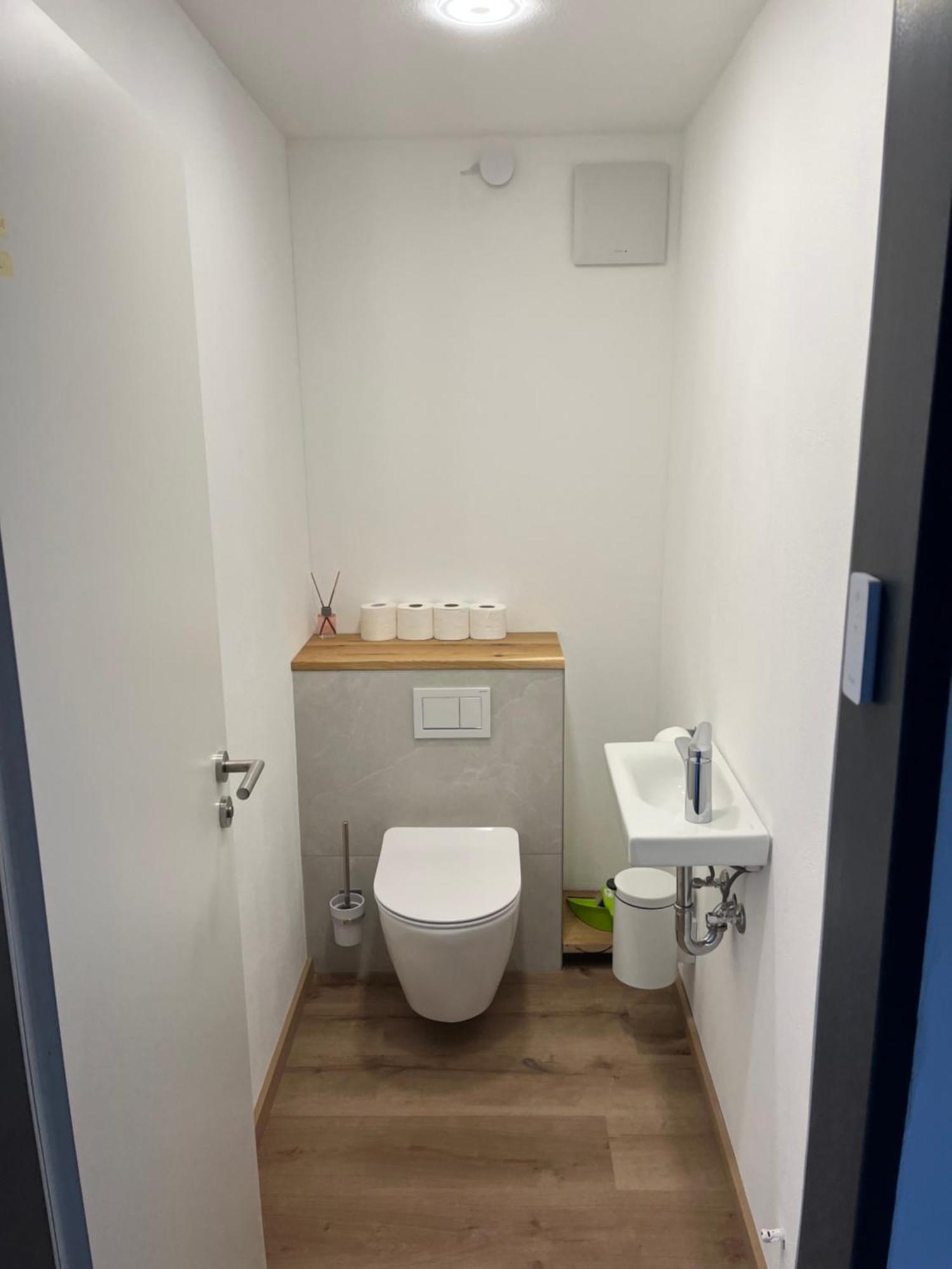 Frisch Renovierte Ferienwohnung โอเบอร์สเทาเฟิน ภายนอก รูปภาพ